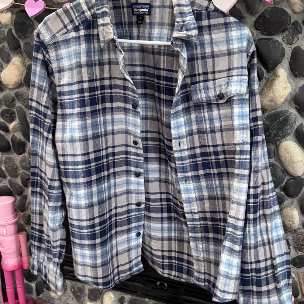 Patagonia Navy and Gray Plaid Shirt